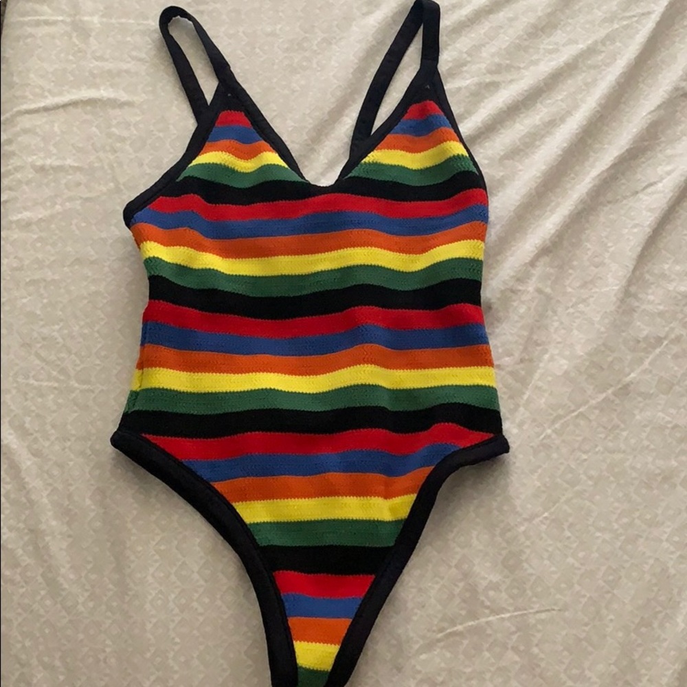 Indah Swim